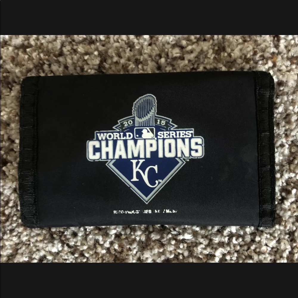 kansas city royals 2015 world series champs wallet